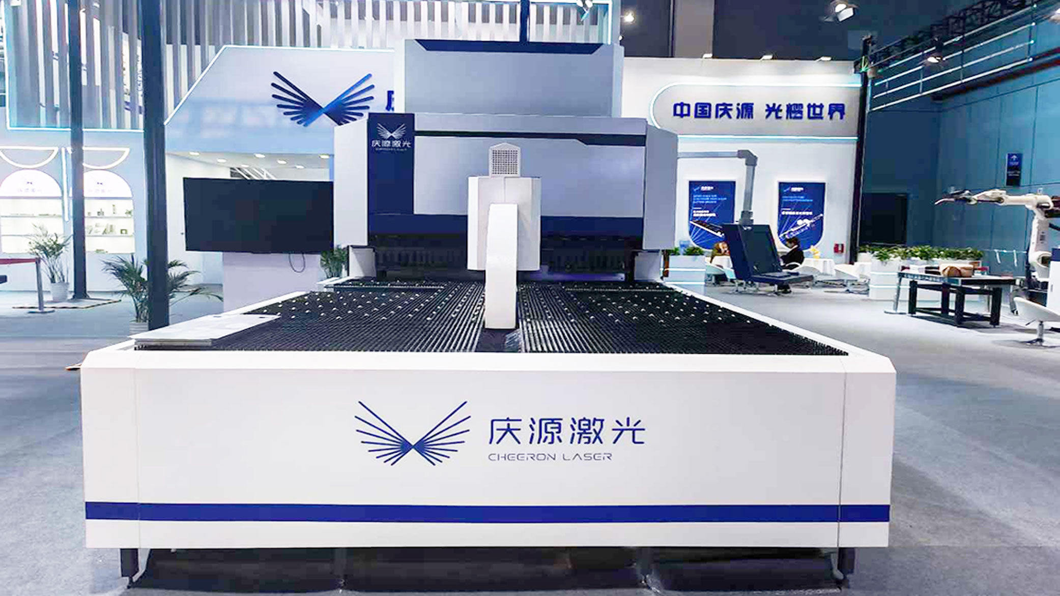 如何減緩光纖激光切割機的老化率