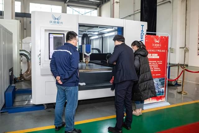 1764058069874752.jpg v2-de7375214da0e5f42fe3999eff15ef90~resize_1440_q75 (1).jpg